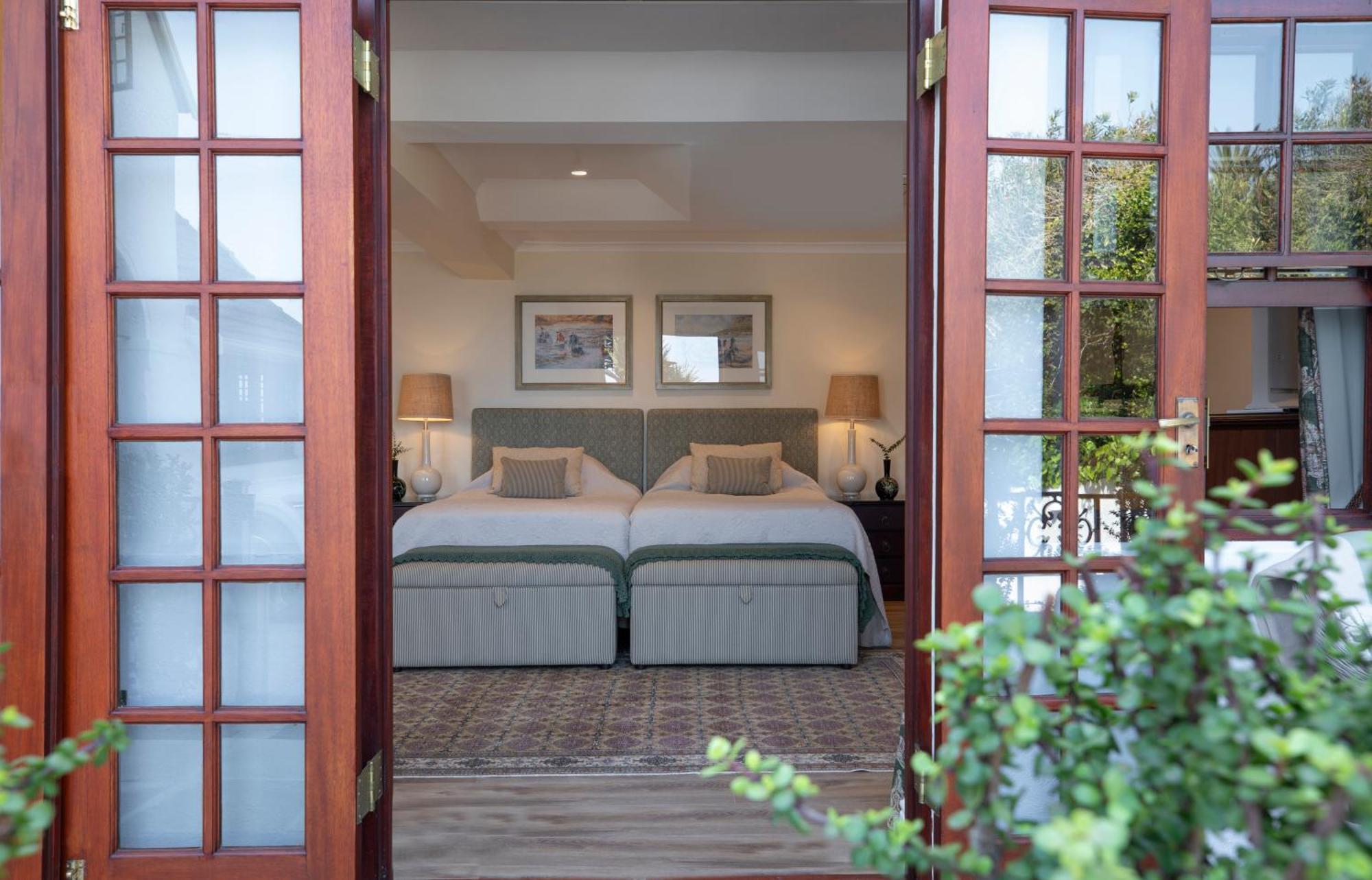 St James Guest Houses Kalk Bay Kültér fotó