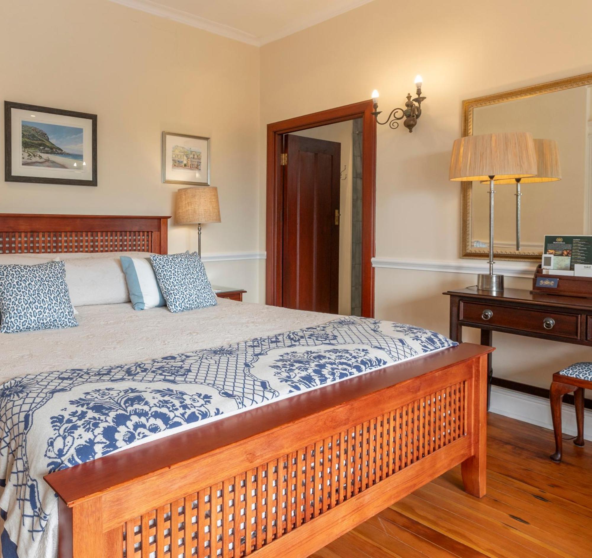 St James Guest Houses Kalk Bay Kültér fotó