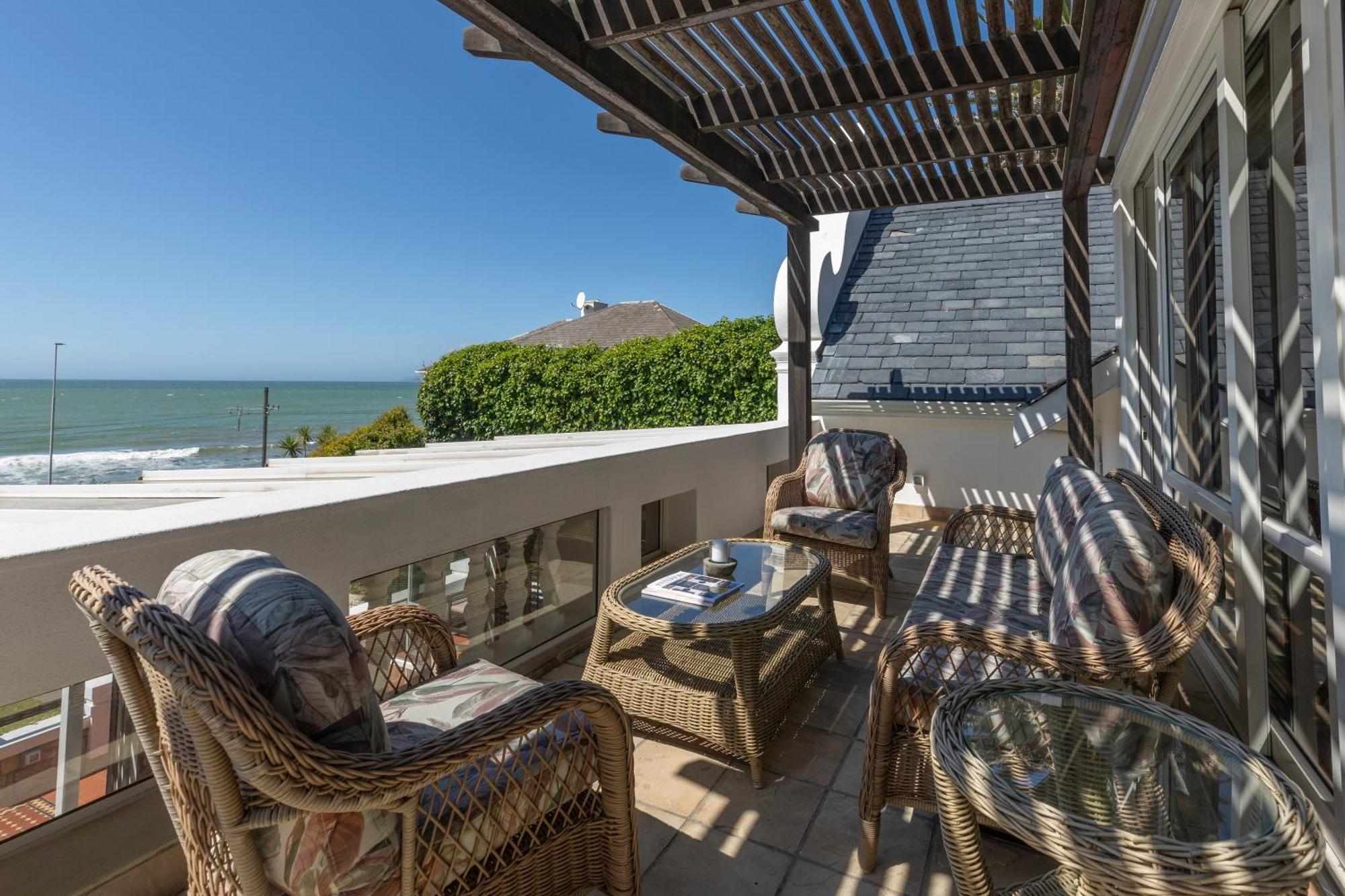 St James Guest Houses Kalk Bay Kültér fotó